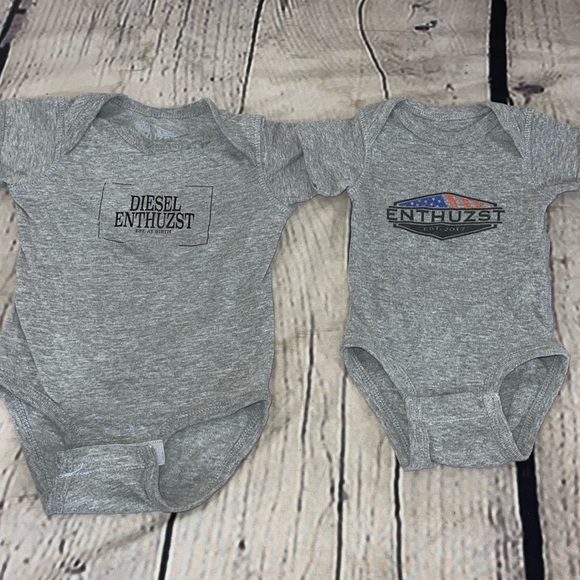 Diesel enthuzst snap tops 2pc NB and 3/6m - Picture 1 of 5